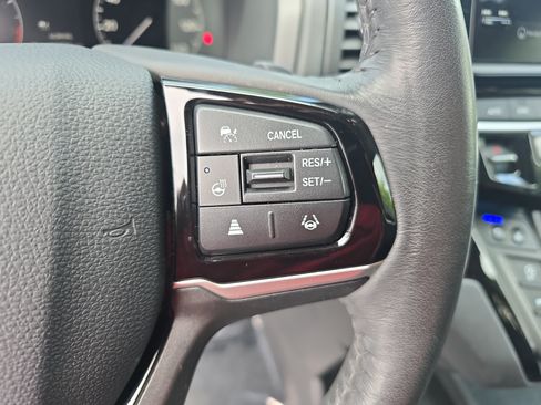 Used 2025 Honda Odyssey Elite image 19