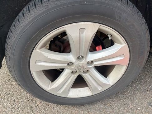 Used 2010 Toyota Highlander Limited image 10