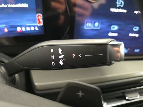 New 2026 Chevrolet Traverse LT image 16