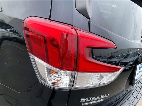 Used 2022 Subaru Forester Touring image 29