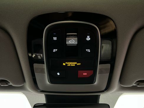 Used 2023 Hyundai Santa Fe SEL Premium image 15