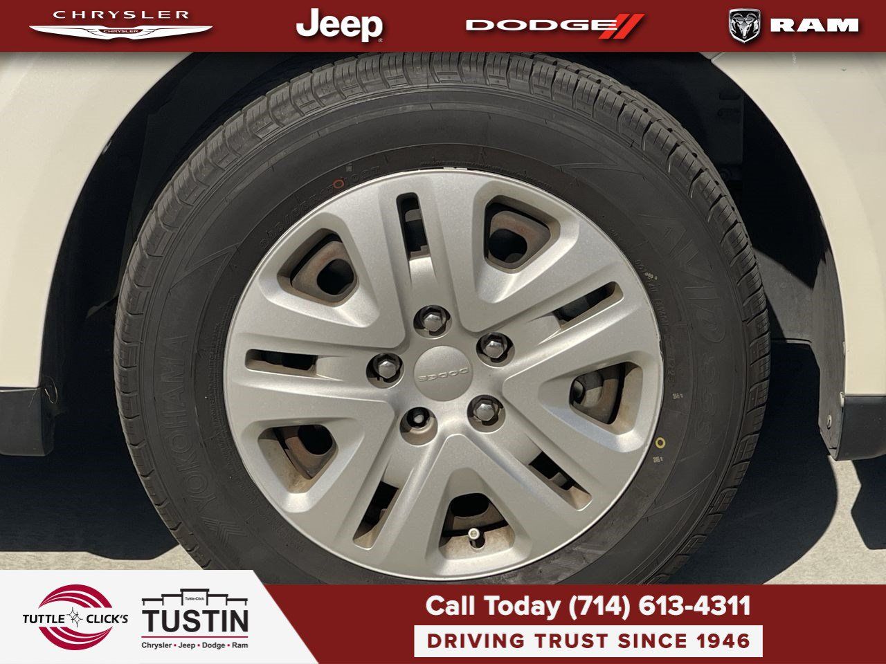 Used 2019 Dodge Journey SE FWD image 16