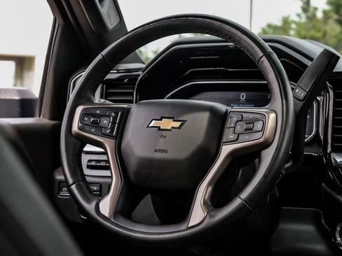 Used 2024 Chevrolet Silverado 2500 High Country w/ High Country Premium Package image 19