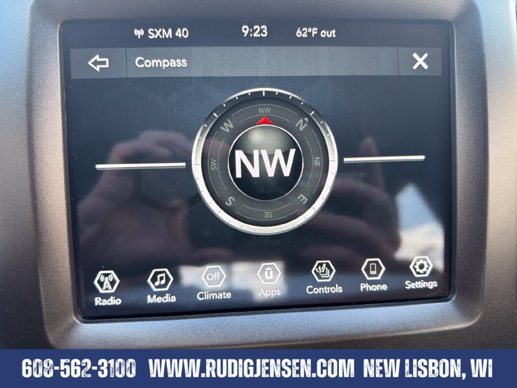 Used 2022 Jeep Cherokee Trailhawk AWD/4WD image 19