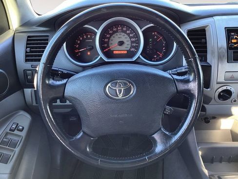Used 2008 Toyota Tacoma PreRunner RWD image 12