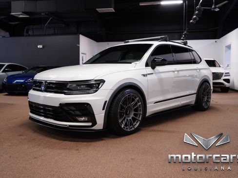 Used 2021 Volkswagen Tiguan SE R-Line FWD image 3