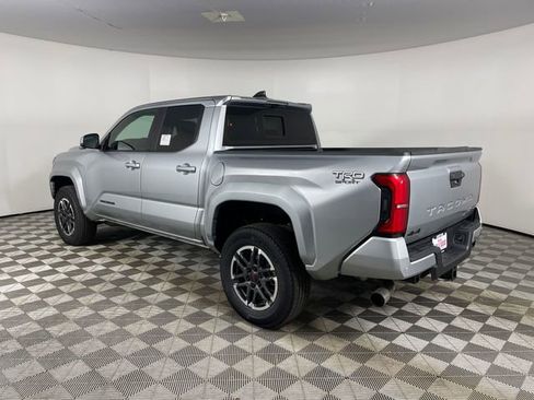 New 2025 Toyota Tacoma TRD Sport w/ TRD Sport Premium Package image 5