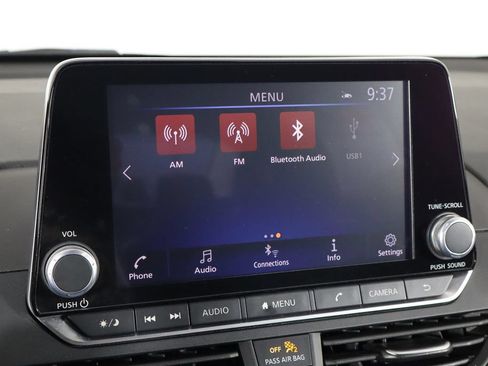 Used 2025 Nissan Altima 2.5 SV FWD image 33