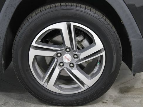 Used 2019 GMC Terrain SLT AWD/4WD image 13