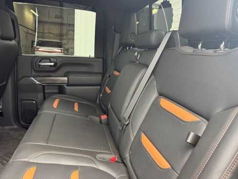 Used 2020 GMC Sierra 2500 AT4 w/ AT4 Premium Package AWD/4WD image 23