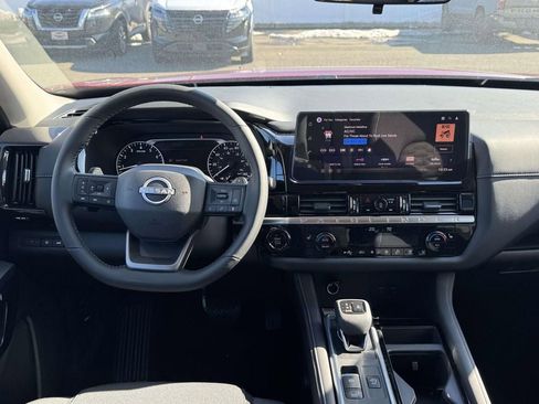 New 2026 Nissan Pathfinder SV image 34