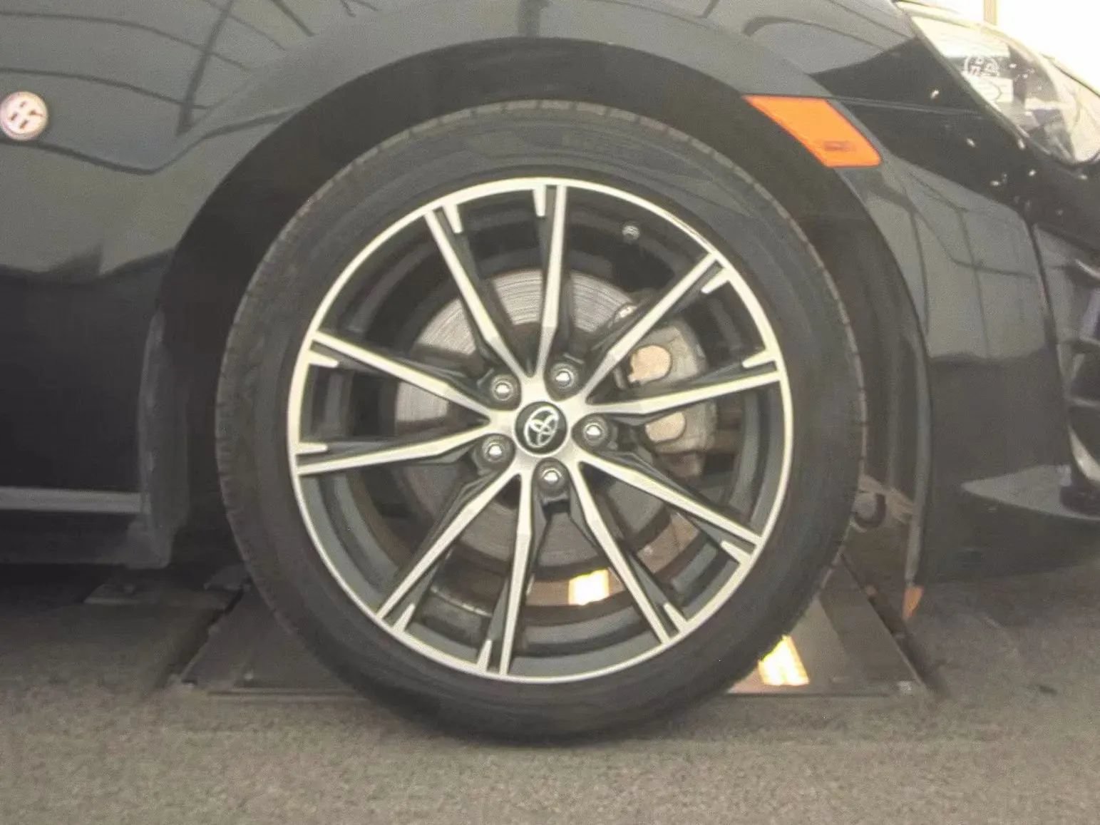 Used 2020 Toyota 86 RWD image 7