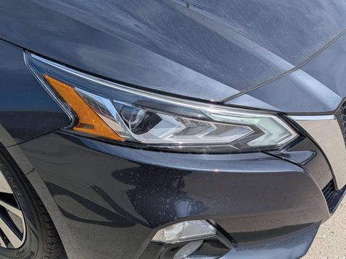 Used 2019 Nissan Altima 2.5 SV FWD image 37