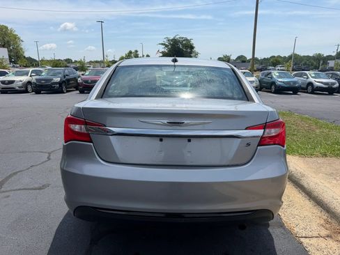 Used 2014 Chrysler 200 Touring w/ 200 S Group FWD image 6