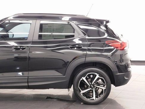 Used 2023 Chevrolet TrailBlazer RS w/ Convenience Package image 21
