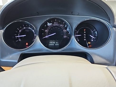 Used 2011 Lincoln MKZ image 30