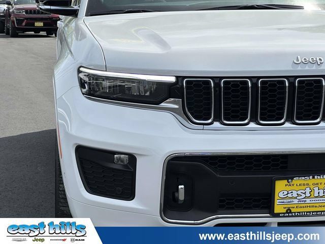 Certified 2024 Jeep Grand Cherokee L Overland w/ Luxury Tech Group IV AWD/4WD image 8