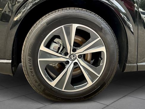 Used 2024 Lexus RX 350 FWD w/ Technology Package image 19