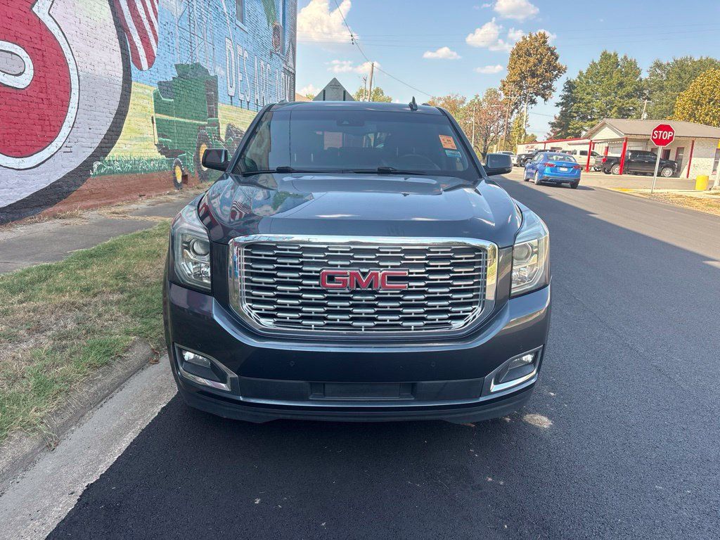 Used 2019 GMC Yukon Denali w/ Denali Ultimate Package RWD image 9