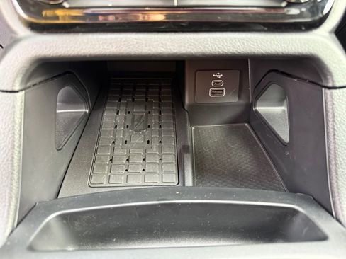 New 2025 Ford Ranger XLT w/ Equipment Group 301A High image 23