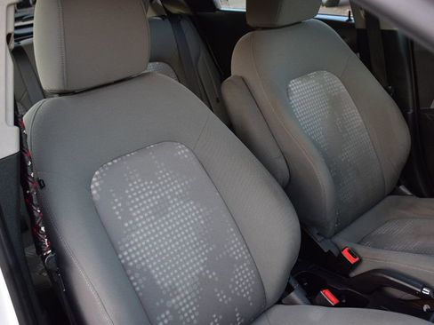 Used 2016 Chevrolet Sonic LS image 18