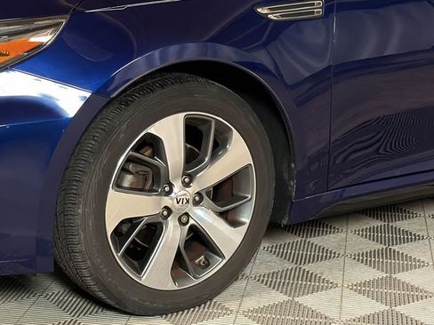 Used 2019 Kia Optima S w/ S Panoramic Sunroof Package image 3