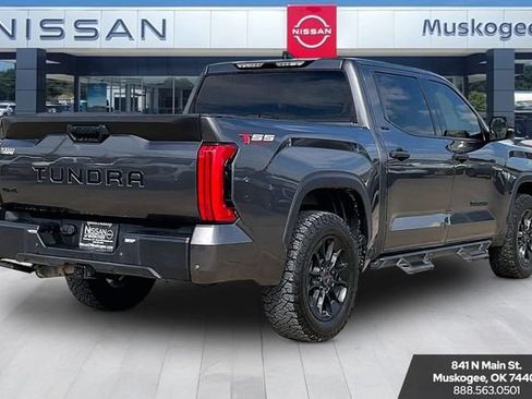 Used 2023 Toyota Tundra SR5 w/ SR5 Convenience Package AWD/4WD image 5