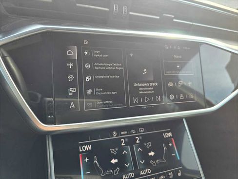 Used 2024 Audi A6 Premium Plus w/ Premium Plus Package image 28