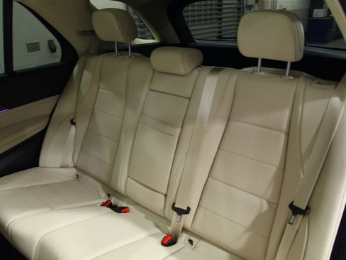 Certified 2024 Mercedes-Benz GLE 350 4MATIC image 31