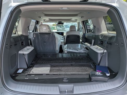 New 2026 Hyundai Santa Fe Limited FWD image 13