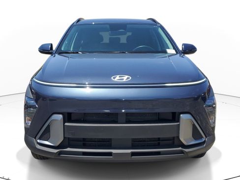 Used 2025 Hyundai Kona SEL AWD/4WD image 2