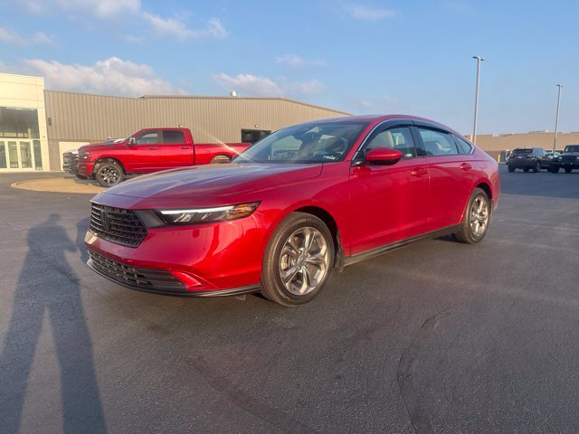 Used 2024 Honda Accord EX image 3