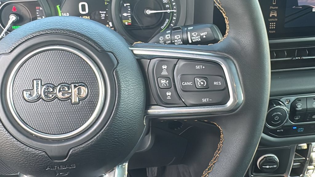 Used 2024 Jeep Wrangler High Altitude AWD/4WD image 18