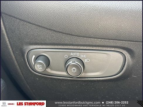 Certified 2019 Chevrolet Equinox LS FWD image 27