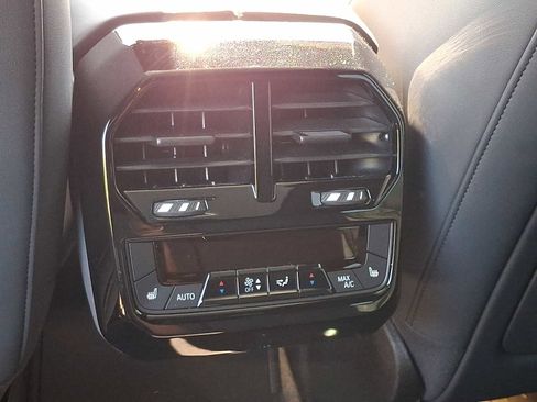Certified 2023 BMW iX xDrive50 w/ Premium Package AWD/4WD image 11