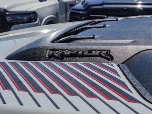 Used 2024 Ford F150 Raptor AWD/4WD image 10