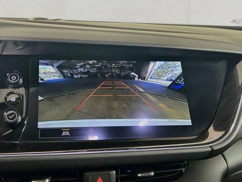 Used 2023 Buick Envision Essence AWD/4WD image 14