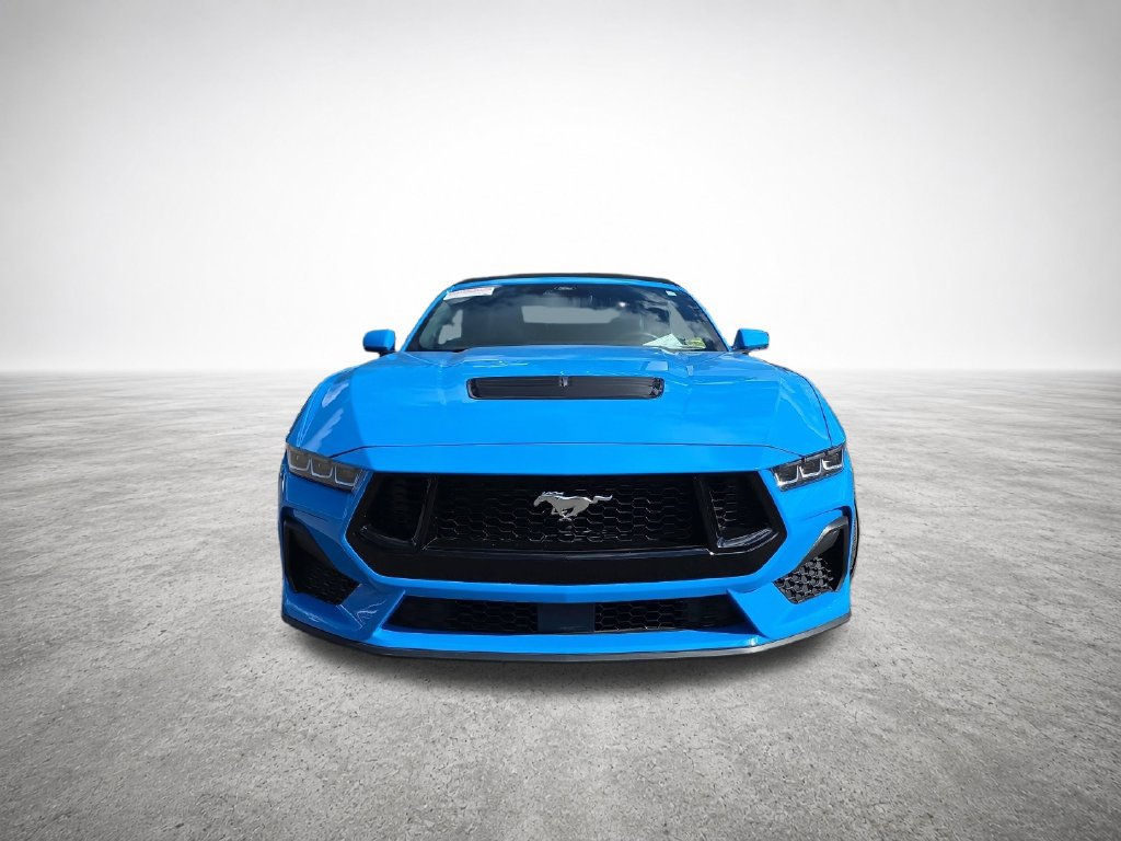 Used 2024 Ford Mustang GT Premium RWD image 3