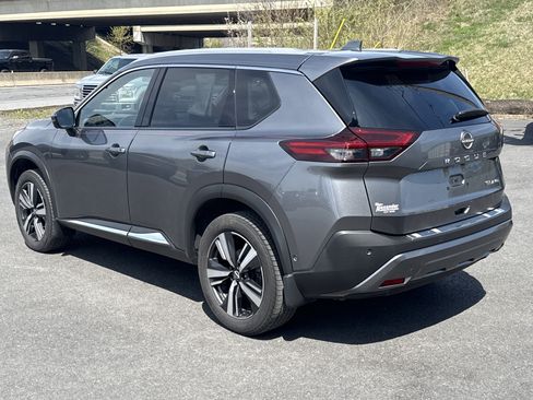 Used 2023 Nissan Rogue SL w/ SL Premium Package AWD/4WD image 8