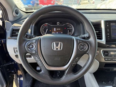 Used 2017 Honda Pilot EX image 13