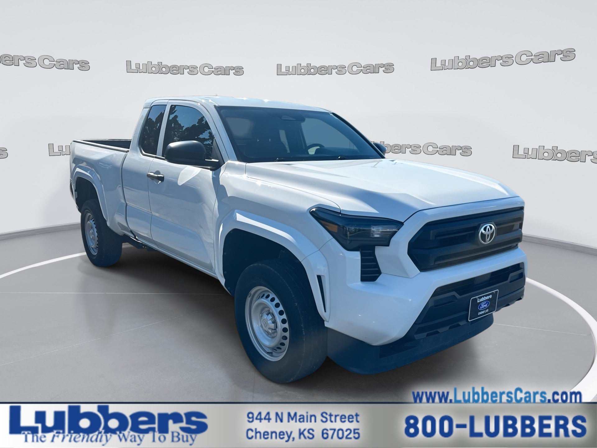 Used 2025 Toyota Tacoma SR RWD image 1