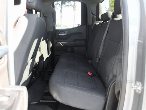 Used 2020 Chevrolet Silverado 1500 LT RWD image 31