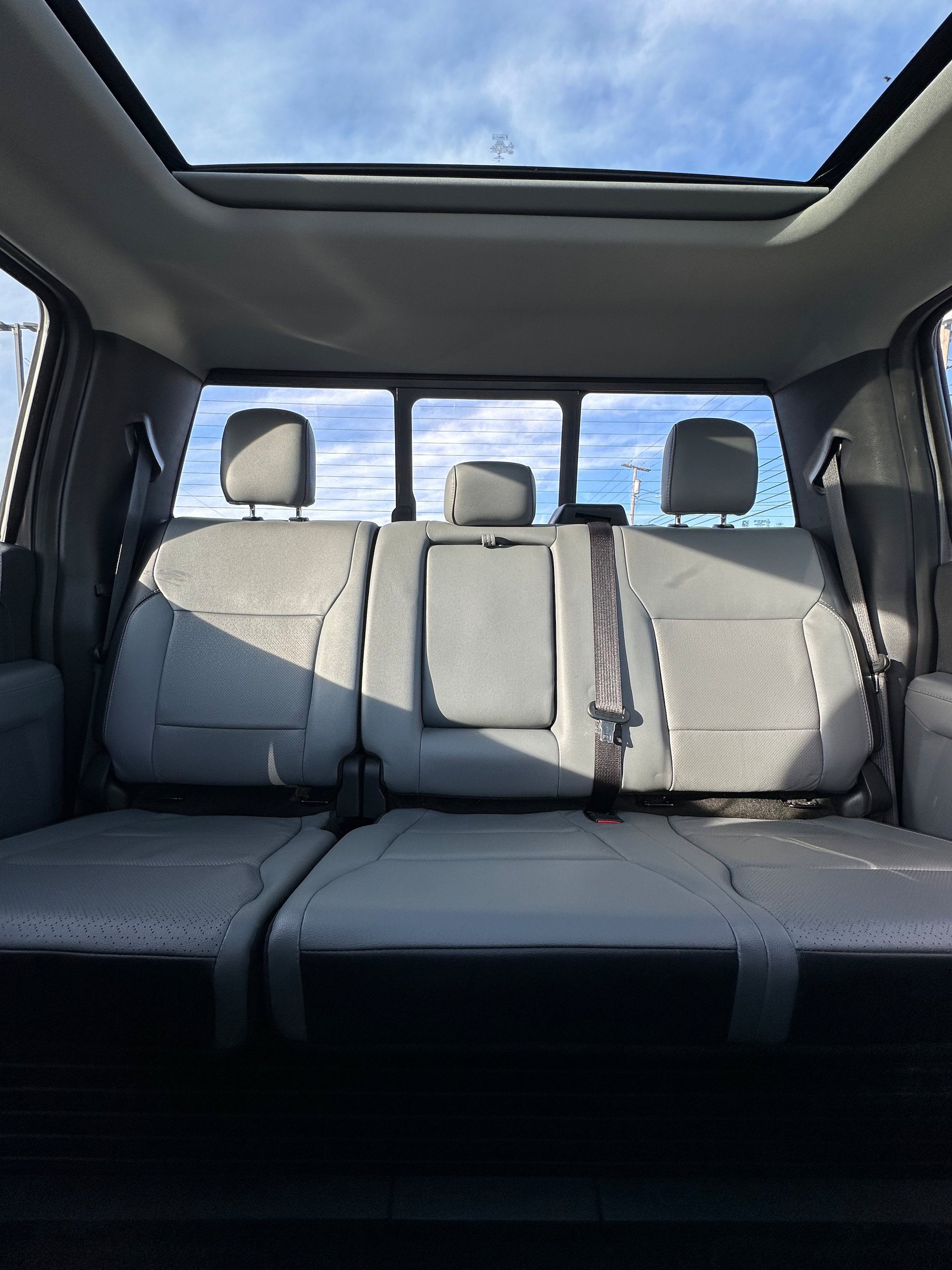 Used 2022 Ford F150 Lariat AWD/4WD image 24