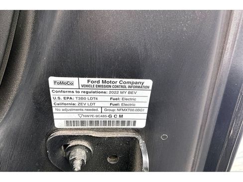 Used 2022 Ford F150 Lightning XLT AWD/4WD image 54