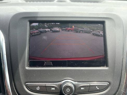 Used 2024 Chevrolet Equinox LT w/ LPO, Floor Liner Package FWD image 13