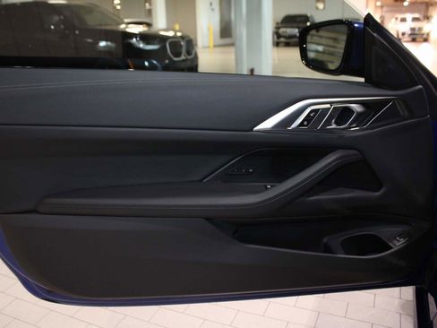 Used 2021 BMW 430i Coupe w/ M Sport Package image 11