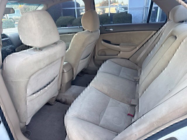 Used 2005 Honda Accord LX image 17