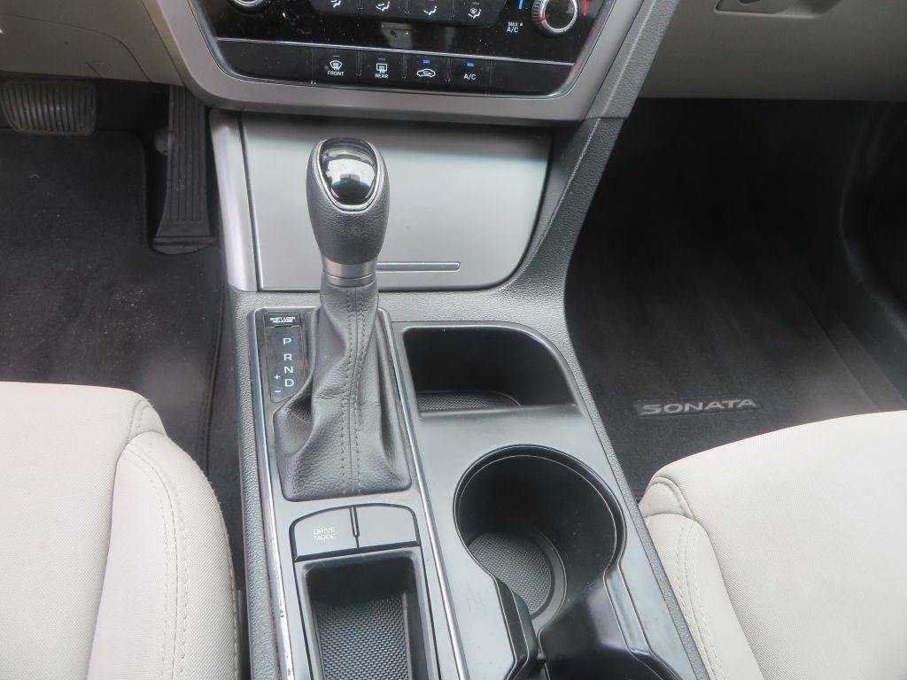 Used 2016 Hyundai Sonata SE FWD image 20