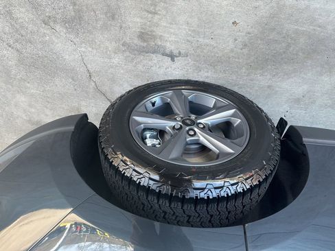 Certified 2023 Ford Edge SEL w/ Sport Appearance Package image 25