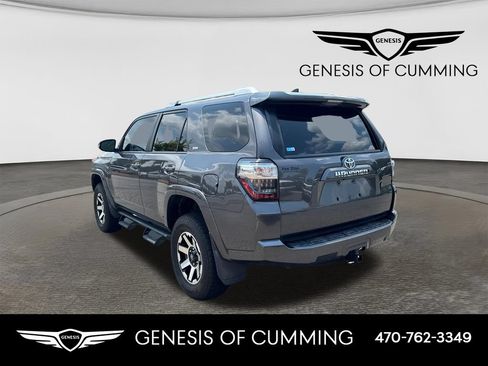 Used 2018 Toyota 4Runner SR5 Premium RWD image 5